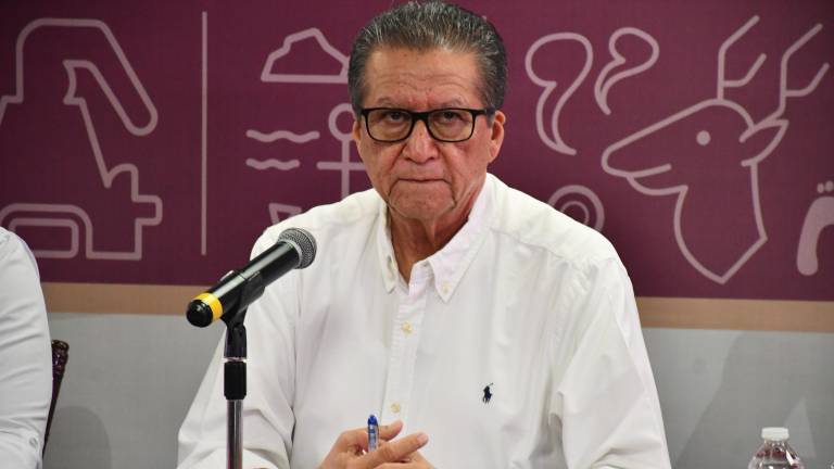 Feliciano Castro Meléndrez dice que el mantenimiento y mejoramiento de los vehículos es responsabilidad exclusiva de los concesionarios.
