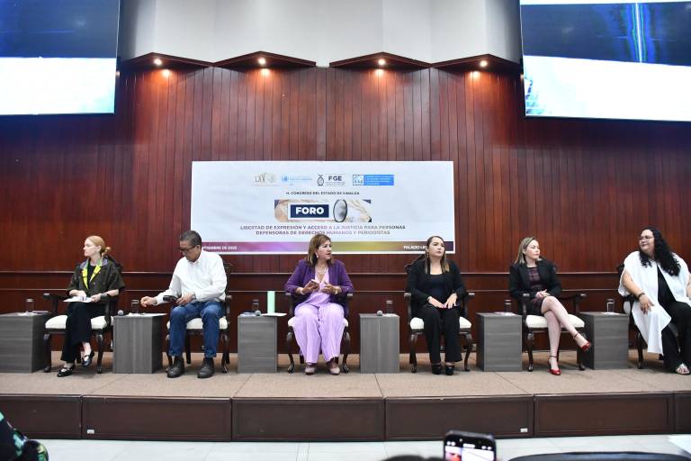 Hay rezago en prevención, protección y justicia para defensores de Derechos Humanos y periodistas en México, discuten en foro