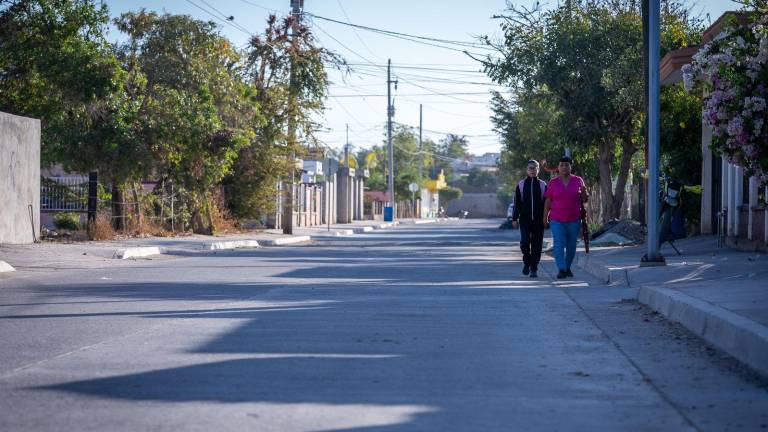 Una de las calles pavimentadas en la sindicatura de Quilá.