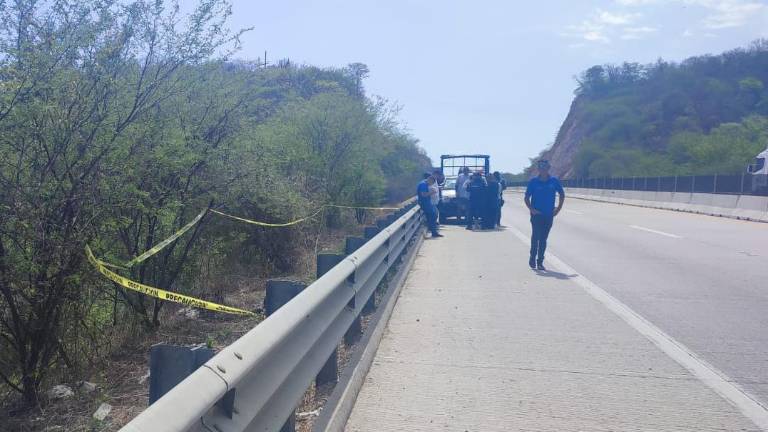 El cuerpo fue encontrado en el kilómetro 265 tras varias horas de búsqueda por parte de colectivos y policías.