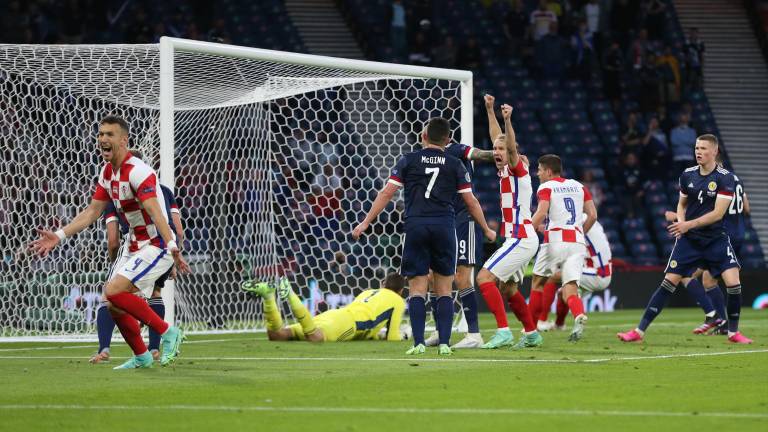 Iván Perisic celebra uno de los goles de Croacia.
