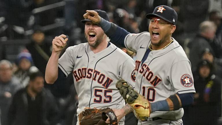Los Astros celebran su pase a la Serie Mundial.