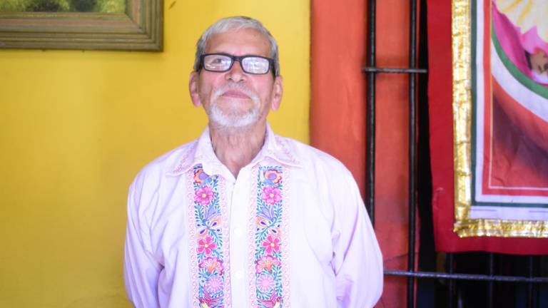 El maestro Santiago Ibarra celebrará 50 años de trayectoria en la danza.