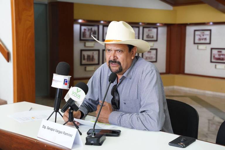Robespierre no cumple con requisitos para ser Secretario General de la UAS, advierte Serapio Vargas