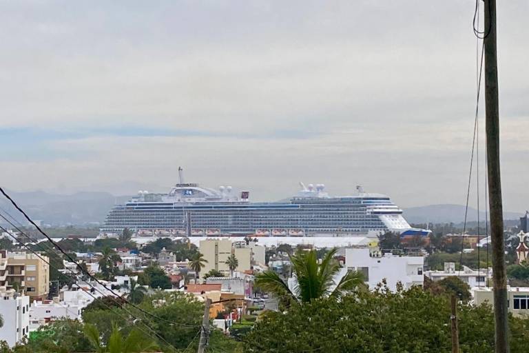 Trae crucero Discovery Princess importante derrama económica a Mazatlán