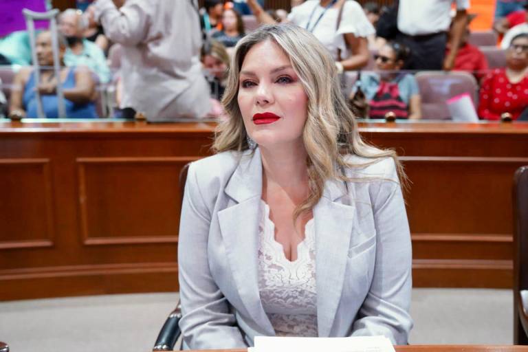 Estigma social obstaculiza búsqueda de ayuda contra el suicidio, alerta Diputada