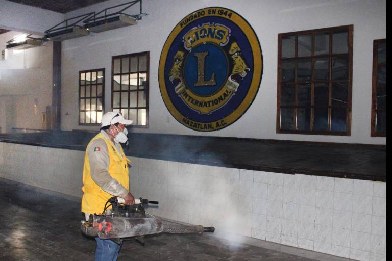Preparan albergues en Mazatlán por cercanía del Huracán Nora