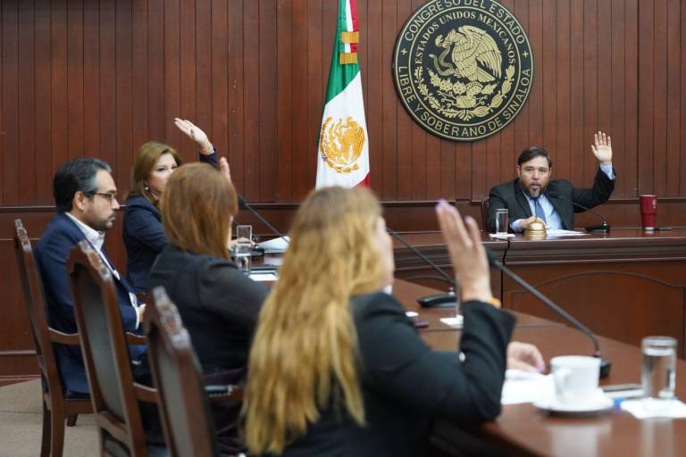 Congreso de Sinaloa concluiría 64 Legislatura con tres curules vacías