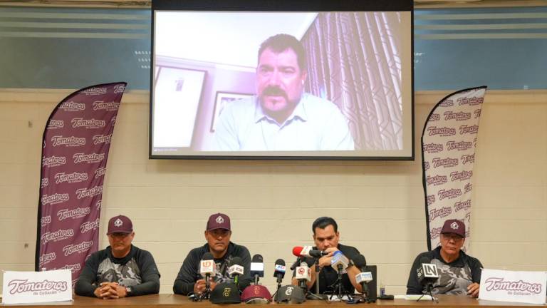 Benjamín Gil ofreció una conferencia vía remota, en donde comentó sus expectativas para la siguiente temporada al frente de Tomateros de Culiacán.