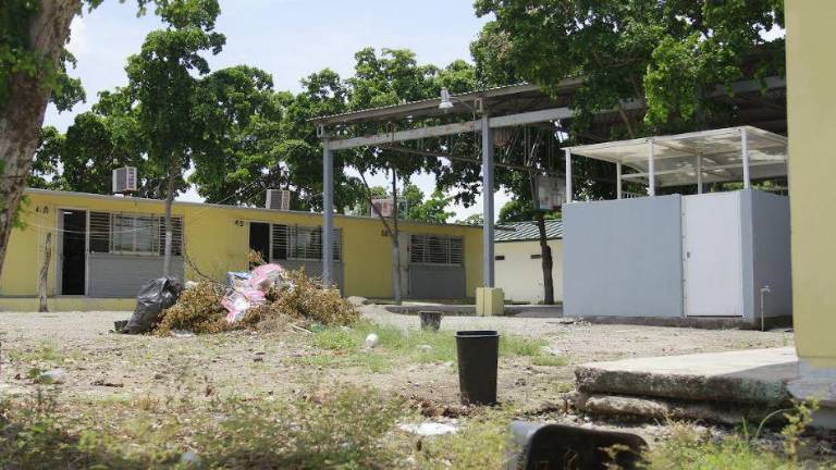 Hay escuelas que no tienen sus instalaciones listas para regresar a clases.