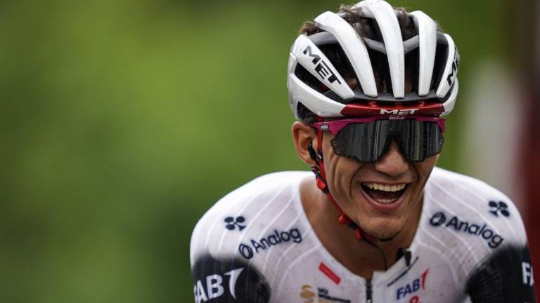 El mexicano Isaac del Toro volvió a brillar en el circuito europeo al conquistar el segundo lugar.