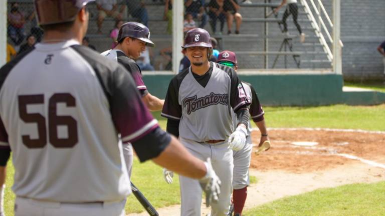 Tomateros de Culiacán inició sus encuentros de preparación con triunfo en San Ignacio.