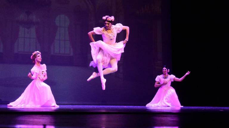 Men in Pink Tights (Hombres en puntas) consta de una serie de pasajes de diversas suites.