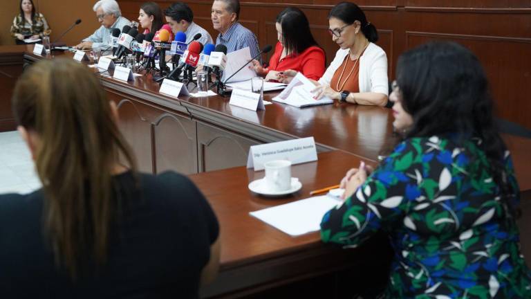 Presentan diputados balance del trabajo legislativo en el Congreso del Estado.