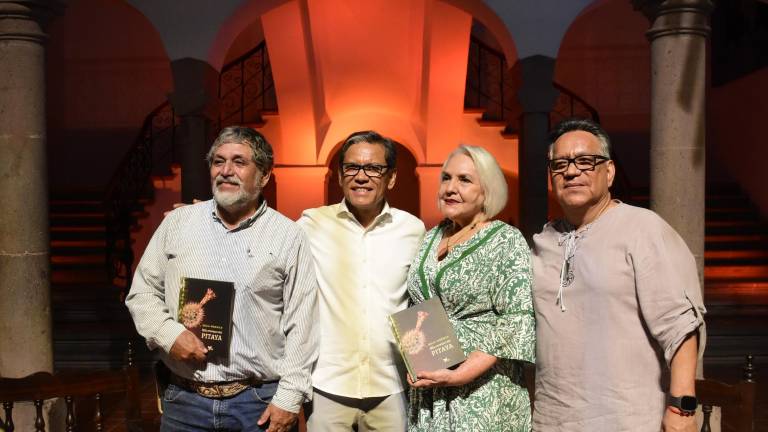 Óscar Lozano, Juan Esmerio Navarro, Delia Moraila y Julio Bernal.