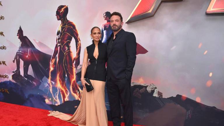 Jennifer López y Ben Affleck celebran su primer aniversario.