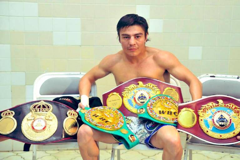 ‘Travieso’ Arce narrará funciones de boxeo en Imagen TV
