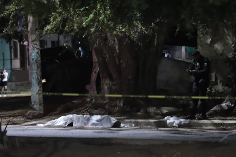 Balean a hermanos en Mazatlán; uno muere y otro en un hospital