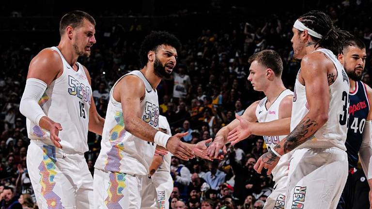 Los Nuggets se colocaron a una victoria de avanzar a las semifinales de la Conferencia Oeste.