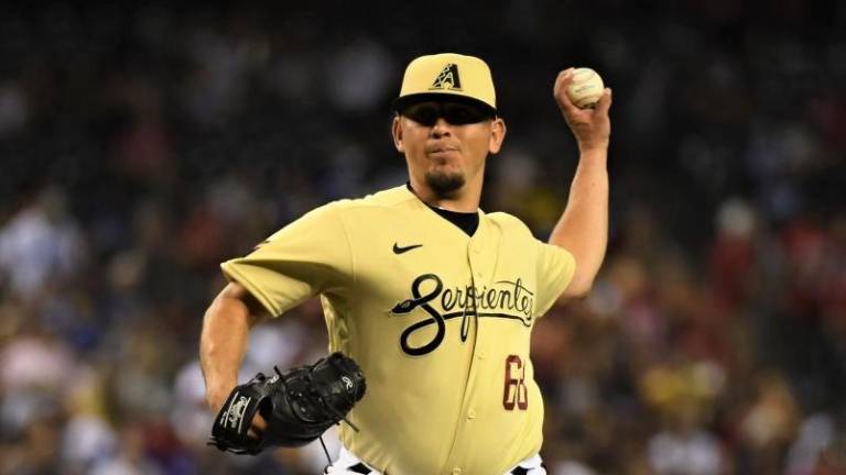Miguel Armando Aguilar trabajó la séptima entrada en el triunfo de Diamondbacks ante Dodgers.