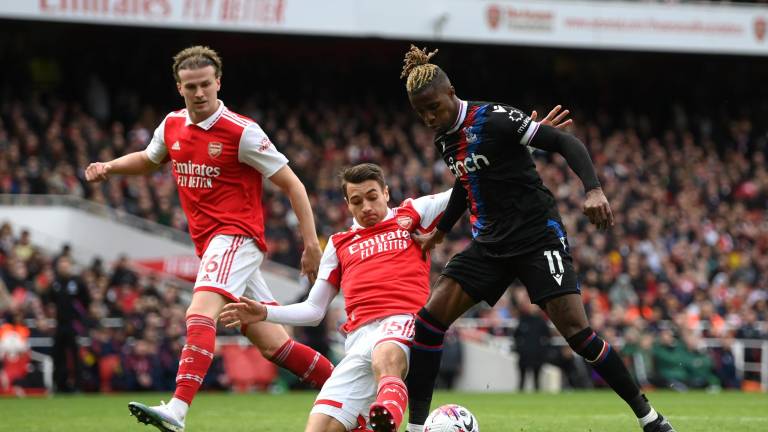 Arsenal saca cómoda victoria.