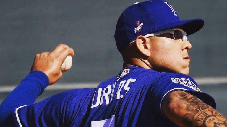 El lanzador sinaloense Julio Urías.