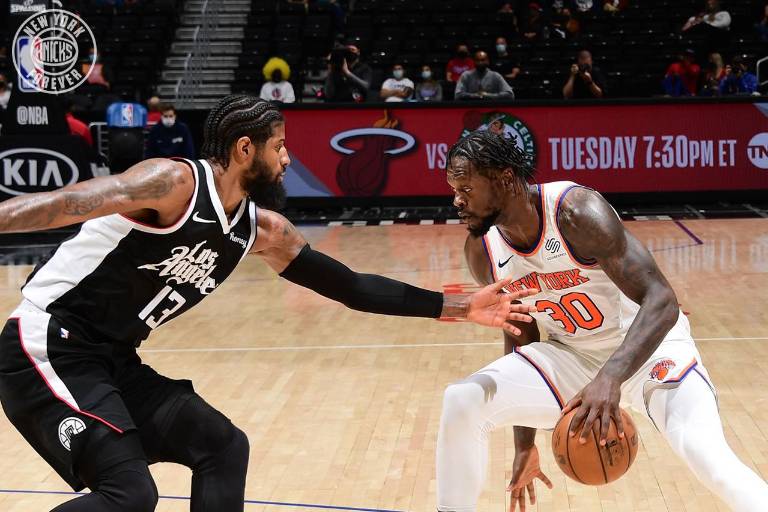 Knicks aprovechan erratica actuación de Clippers para llevarse el triunfo