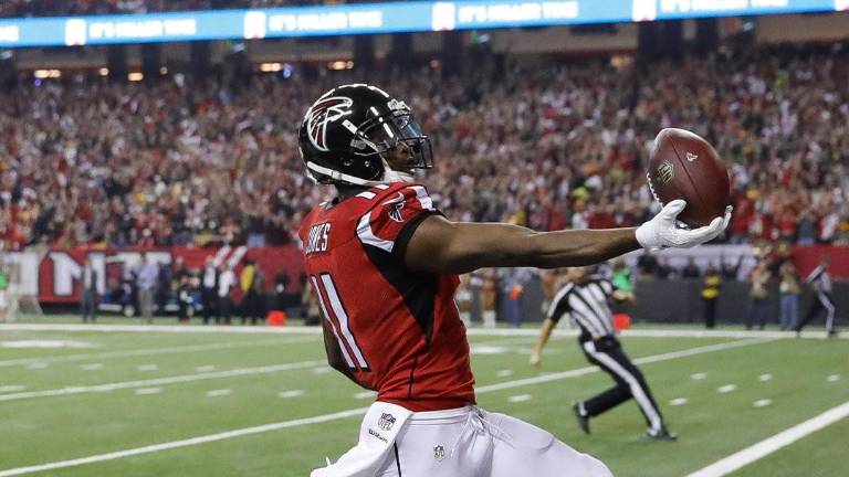 Julio Jones, uno de los mejores jugadores en la historia de Falcons, anunció su retiro.