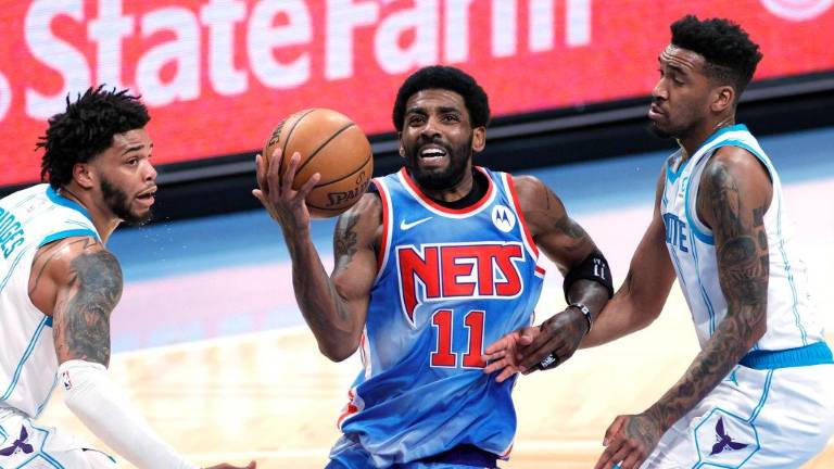 Nets derrota a Hornets.