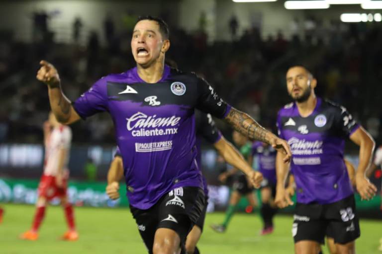 Mazatlán FC recibe este sábado a Pumas, en duelo de equipos urgidos de puntos