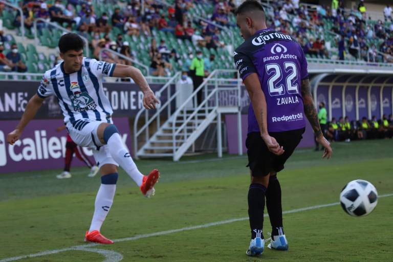 Mazatlán FC mantiene el invicto gracias a par de goles de Camilo Sanvezzo
