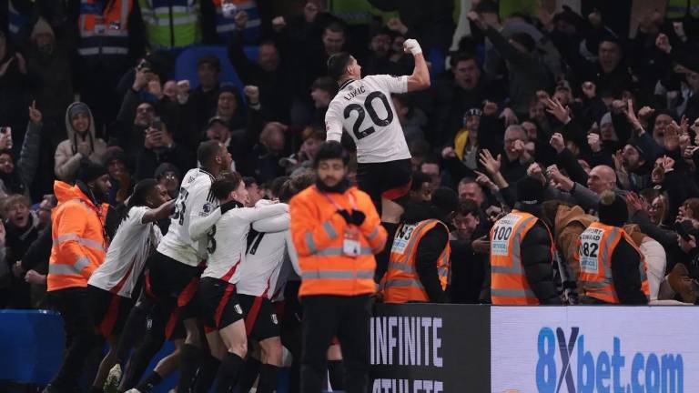 Fulham derrota 2-1 al Chelsea.