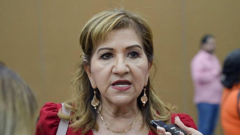 María Teresa Guerra, presidenta de la Jucopo, destacó el compromiso del Congreso de Sinaloa para dar seguimiento a las estrategias de seguridad acordadas con la SSPE.