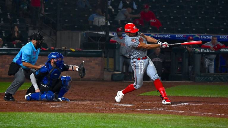 Águilas y Yaquis se reparten el pastel.