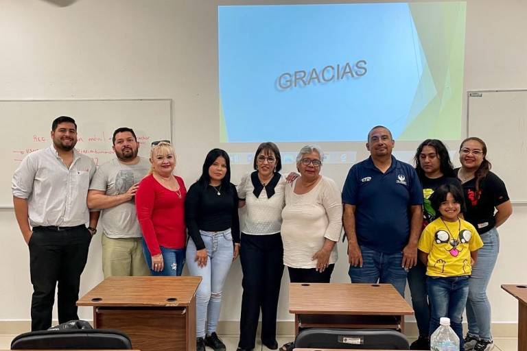 Reciben capacitación emprendedores mazatlecos