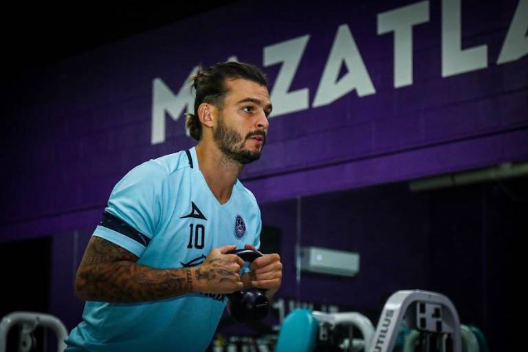 Mazatlán FC y Pirma organizan firma de autógrafos, este martes