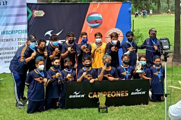Brillan equipos de balompié de la UAS en Guadalajara