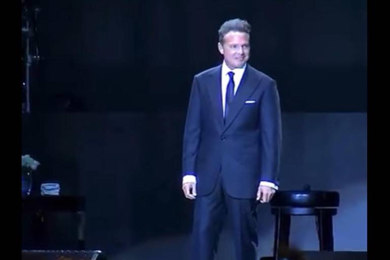 Luis Miguel anuncia en redes sociales su Tour 2024