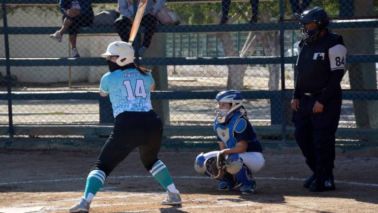 Tres mazatlecas están consideradas para integrar el combinado sinaloense para el Nacional de Softbol Sub 22.