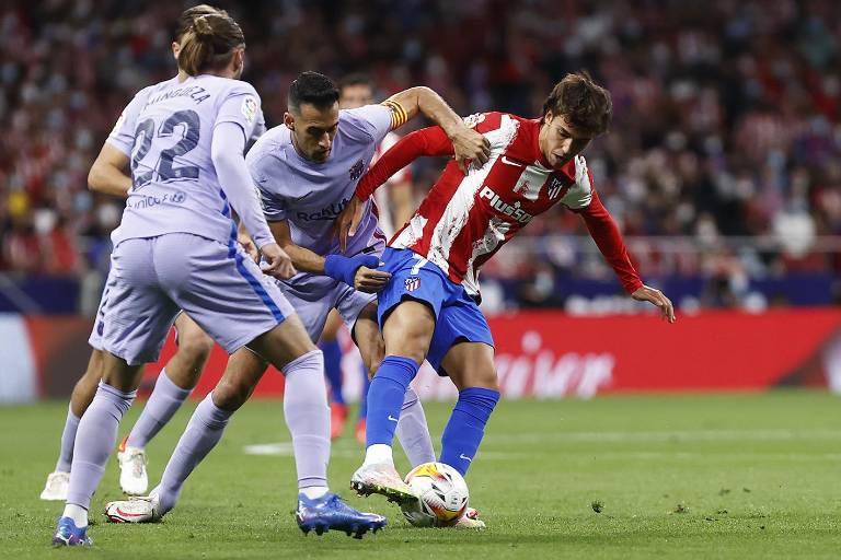 Atlético de Madrid agrava la crisis del Barcelona al vencerlo 2-0