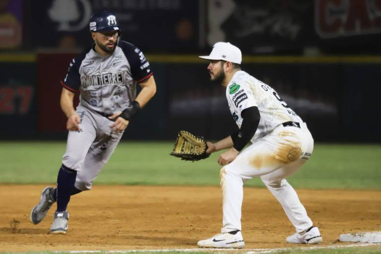 Blanquea Venados a Sultanes y pega primero en casa
