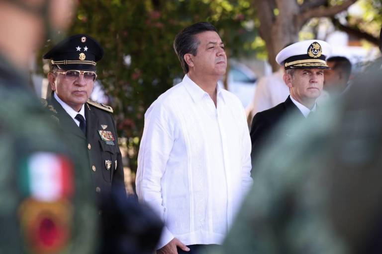 Ex Gobernador de Tamaulipas es inscrito como aspirante de Va por México