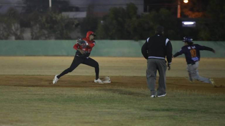 Poco a poco, la Liga de Beisbol Clase Abierta “José Urquidy 65” está llegando a su final.