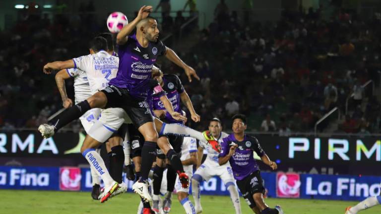 Mazatlán FC derrotó 2-1 al Querétaro el viernes.