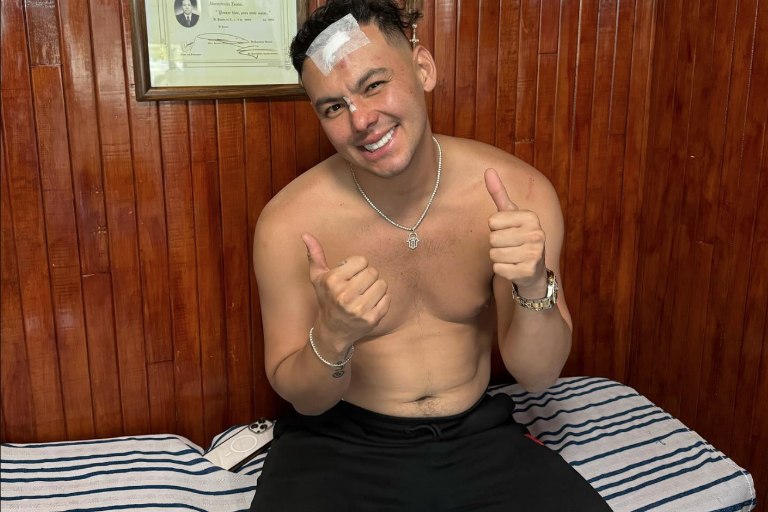 Por no calcular bien la distancia, sufre ‘El Yaki’ aparatosa lesión