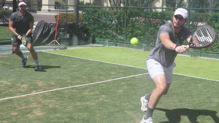 Una nutrida participación tuvo el Torneo de Pádel en Estrella del Mar.