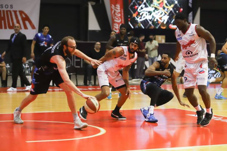 Venados Basketball vuelve a tropezar y divide serie ante Astros