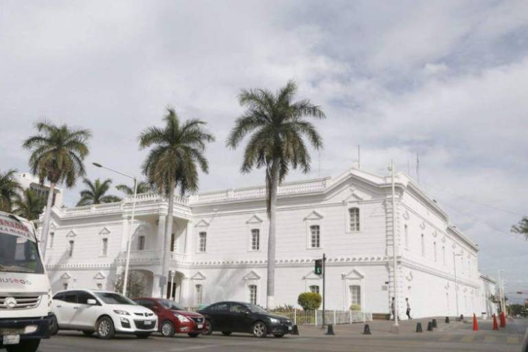 Sobresueldos y más irregularidades, motivos por los que Culiacán tiene dictamen no aprobado en cuentas públicas