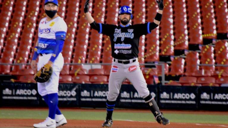 Orlando Piña cuenta con una defensa en la tercera base es de gran nivel.