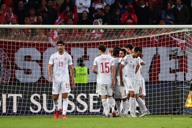 España y Portugal ganan jugando a medio gas